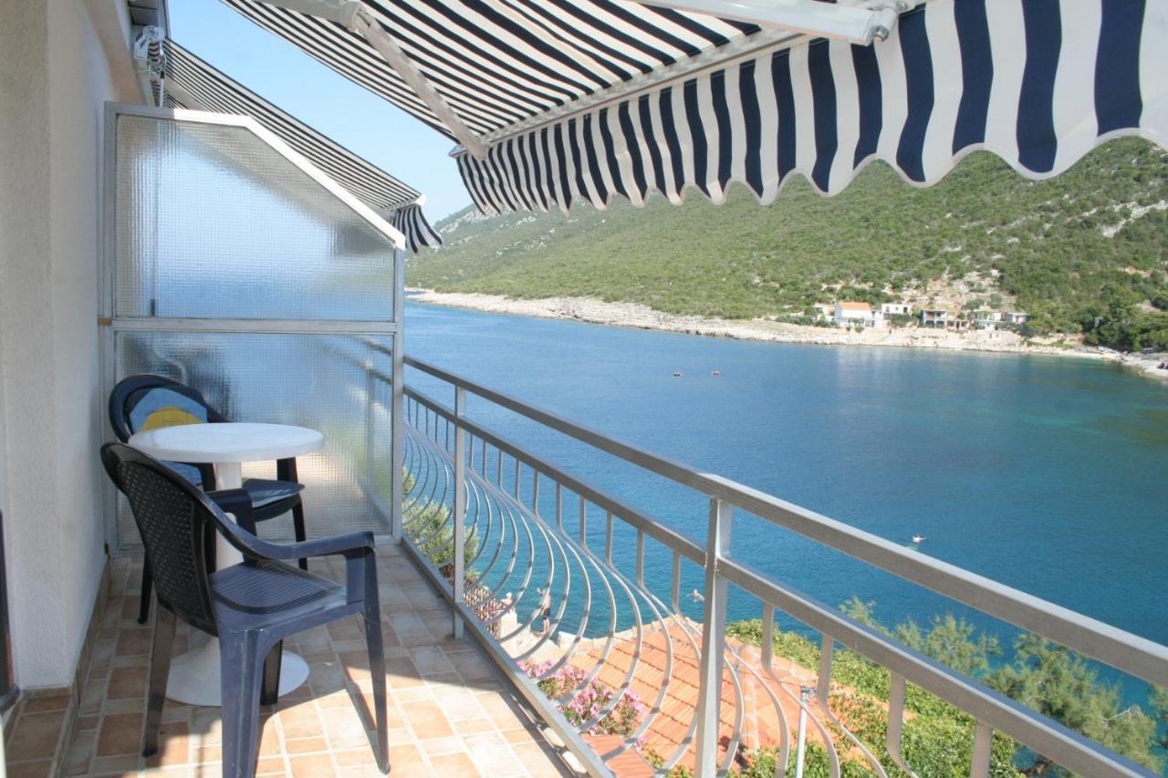 Apartment Zarace - Gdinj 4598A Экстерьер фото